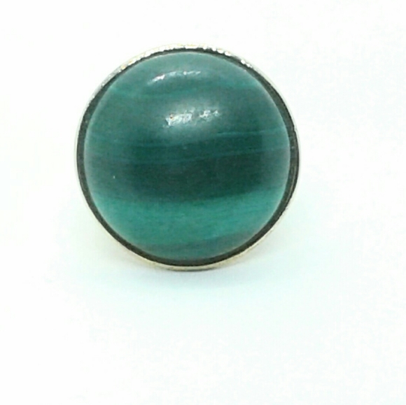 VINTAGE HUGE MALACHITE RING - Picture 2 of 6